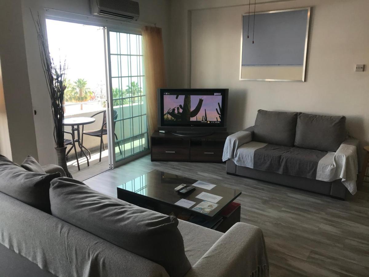 Panoramic Sea View Apartments Larnaka Exterior foto